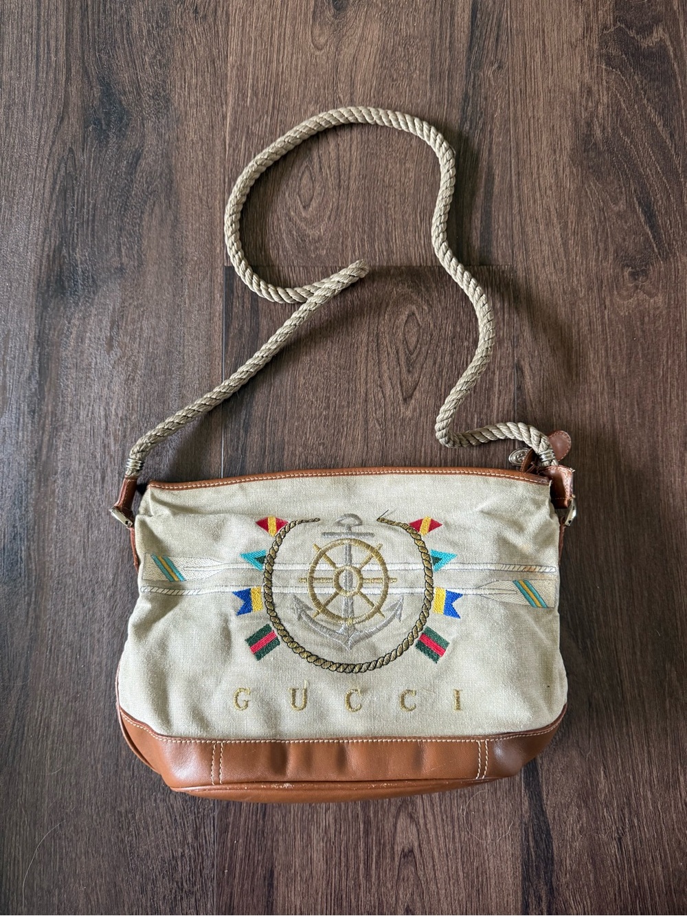 Vintage Gucci 1980’s Nautical Canvas Shoulder Bag in Beige & Brown